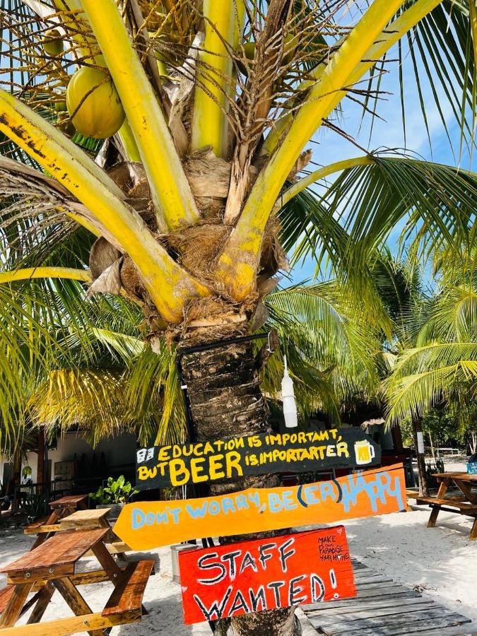 Funky Beach Vandrarhem Sihanoukville Exteriör bild